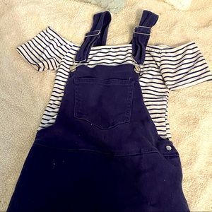 Overall styled skirt & matching striped blue crop top